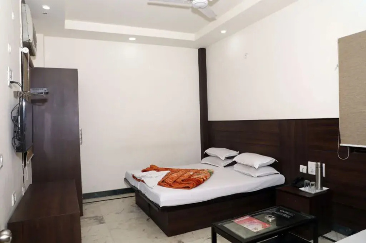 Hotel KC Plaza
