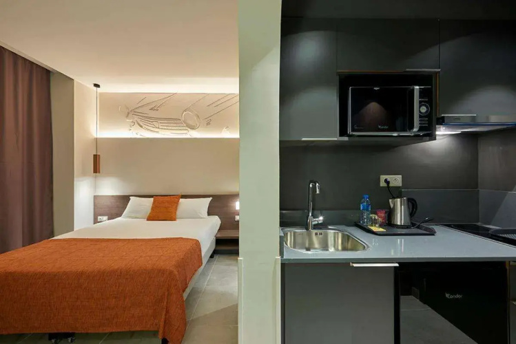 M Suite Hotel