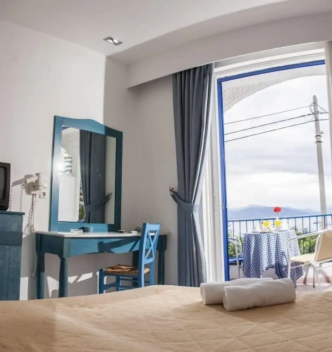 Standard Double room with mountain view
