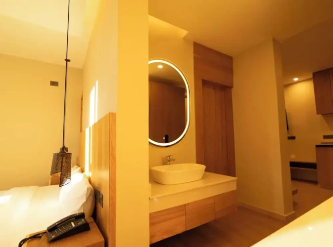 Luxury Suite