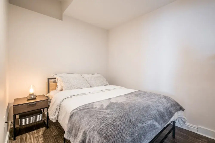 Modern Contemporary 2 Bedroom Suite