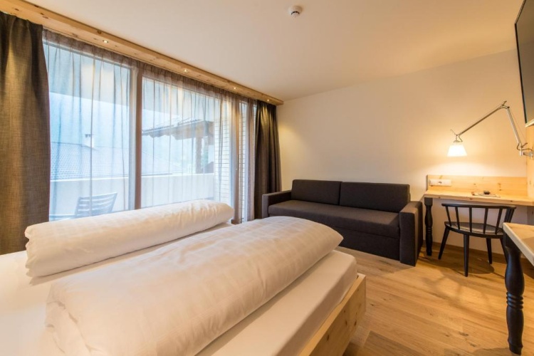 Deluxe Double room with balcony