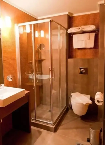 Economy Twin room with balcony and with city view
