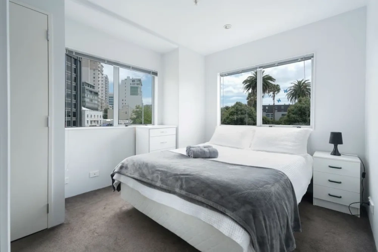 2 Bedrooms Apartment with balcony