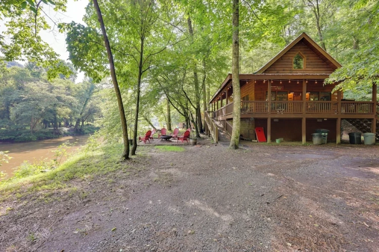 3 Bedrooms Cottage