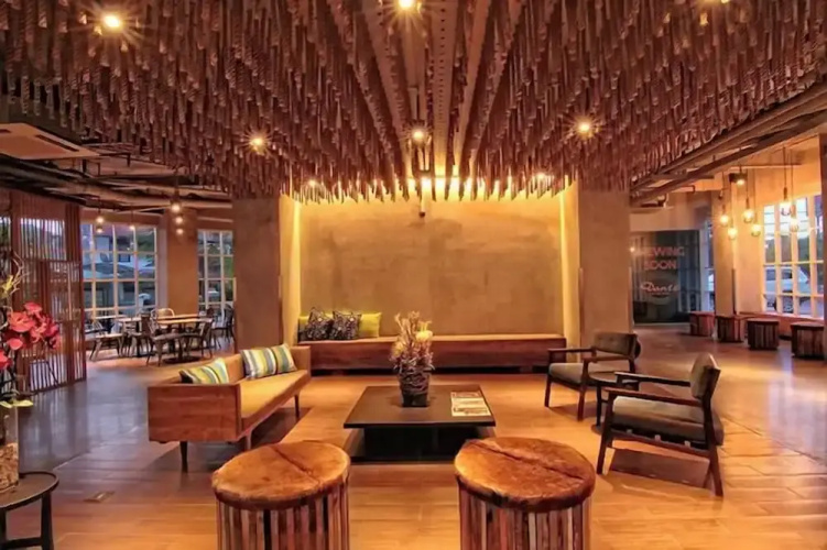 Mooz Hotel Surabaya