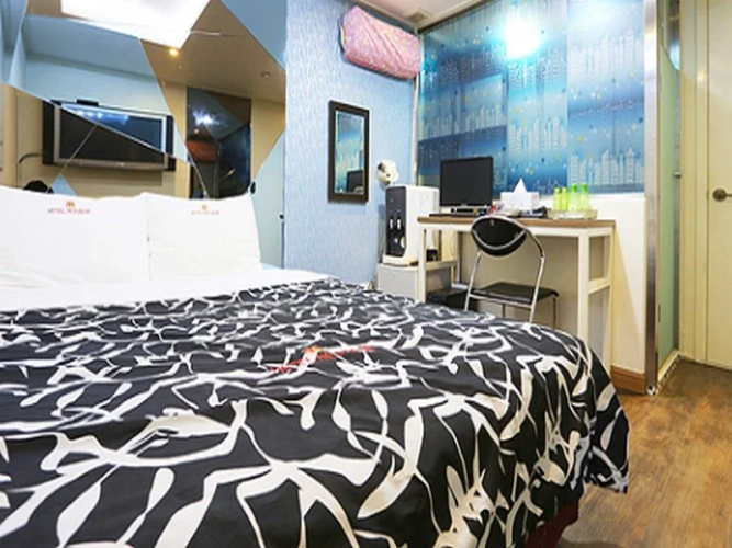 Neo Blue Motel