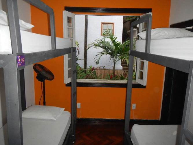 Pura Vida Hostel