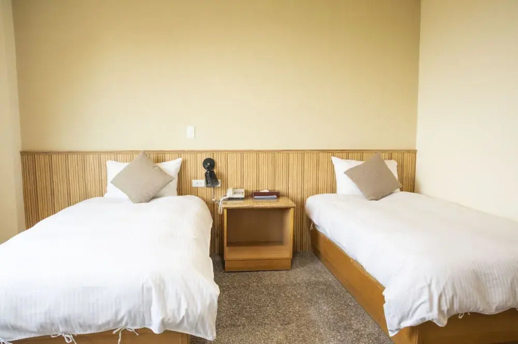Holiday Hotel