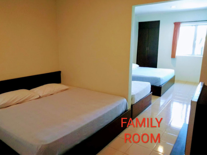 Standard Double Family room with street view