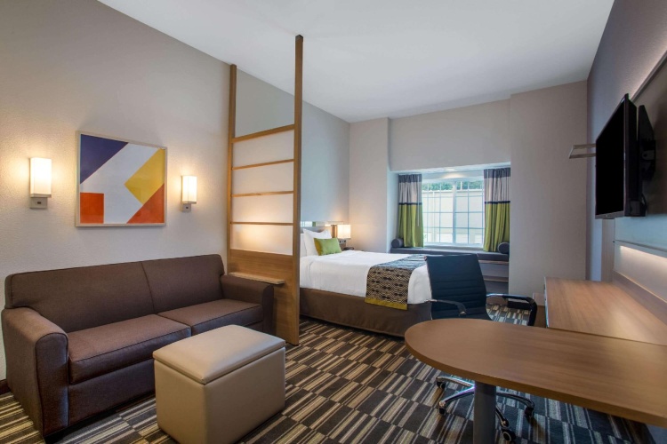 Double Suite