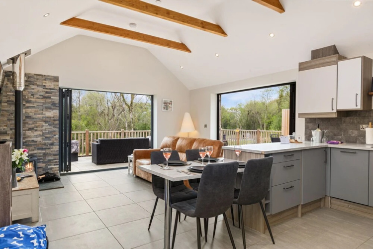 Elm Tree Cottage