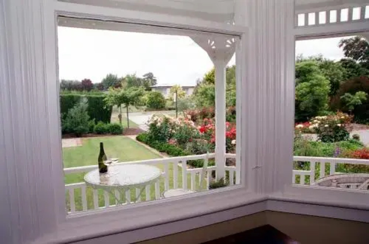 Anglesea House Inn