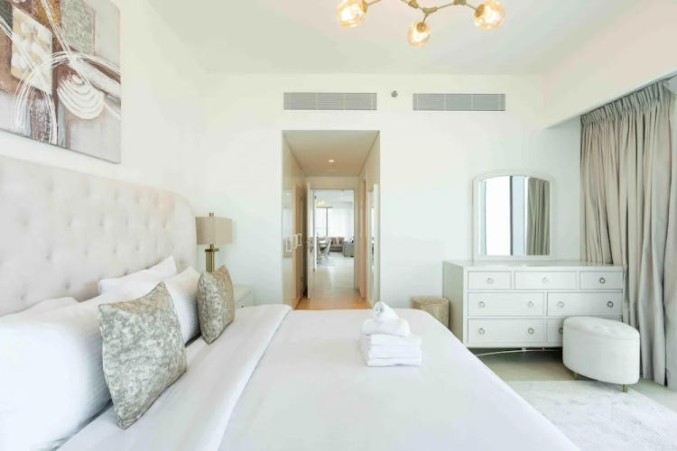 Regal 3BR Maid w Burj Khalifa View Balcony