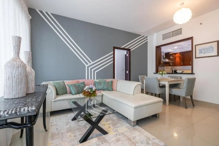 Chic 1BR with Burj Khalifa View in Downtown