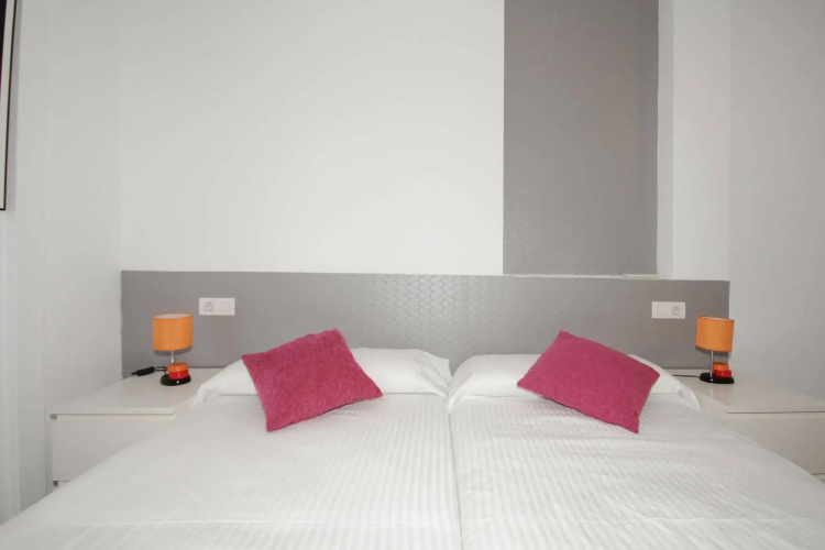 Apartamentos Turisticos Costa Azul Granada