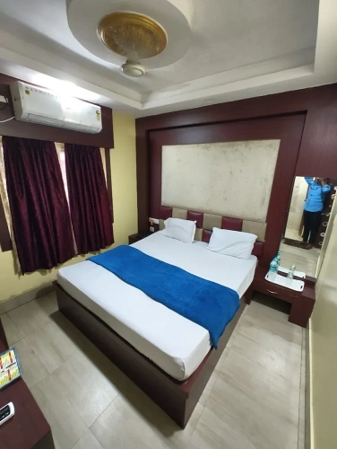 Deluxe Double room with city view