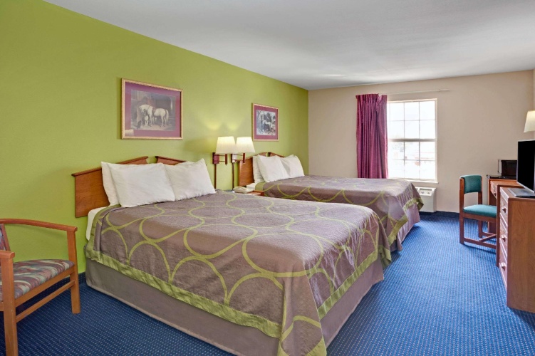 Quadruple Suite