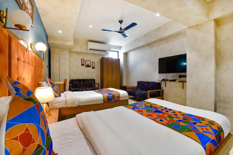 Oriva Siddharth Corporate
