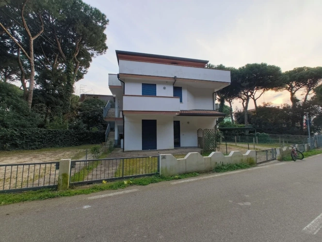 1 Bedroom Apartment with garden view