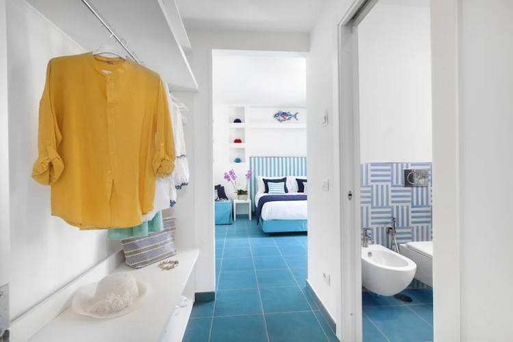 Sersale Suites