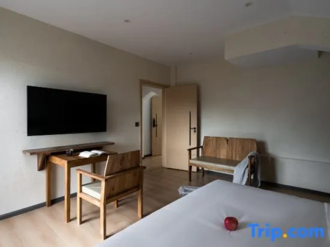 2 Bedrooms Double Family Attic Suite