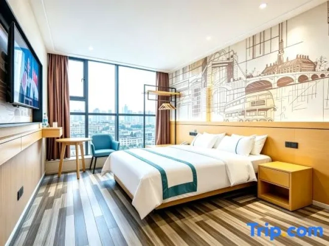 Standard Double room with city view