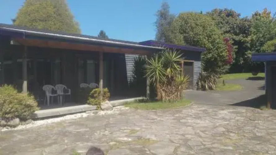 Koutu Beach Bed and Breakfast Over view