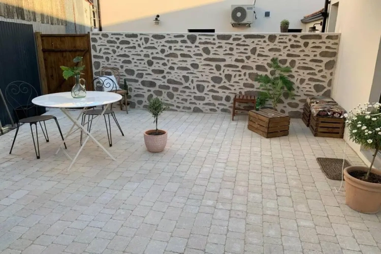 Studio