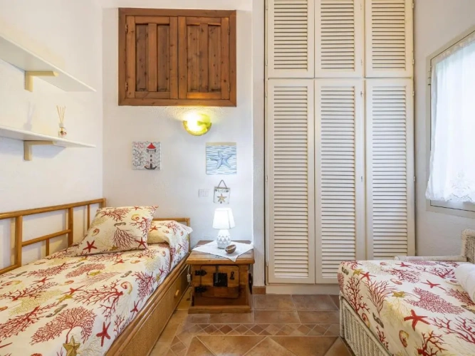2 Bedrooms Cottage