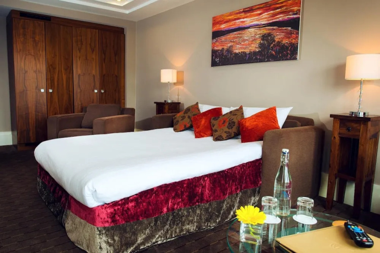 The Maritime Hotel