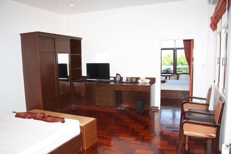 Ao Thai Resort