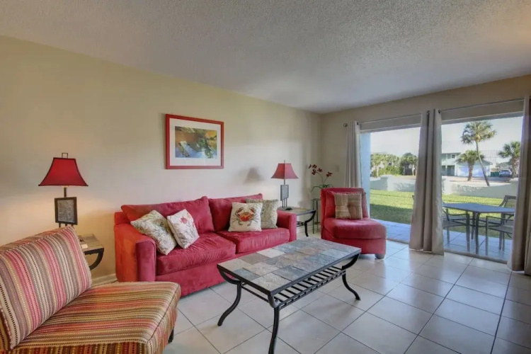 516 El Matador 2 Bedroom Condo