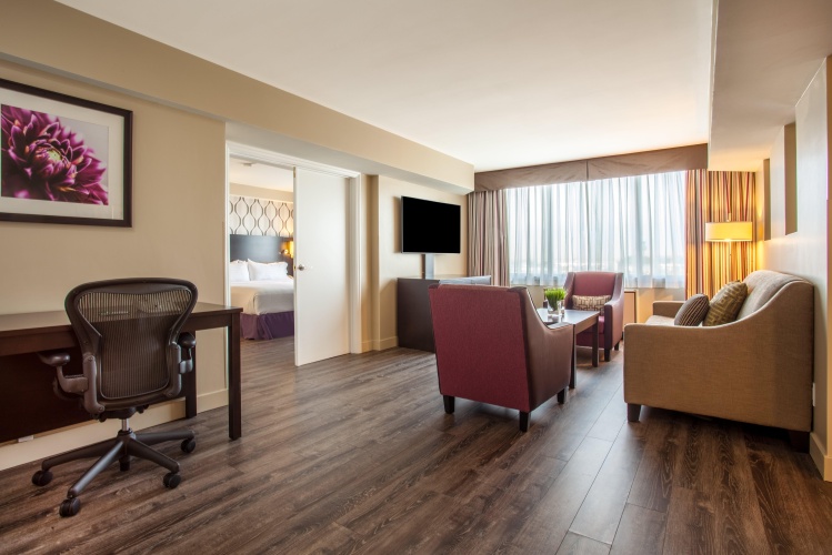 Holiday Inn Toronto International Airport photo 7