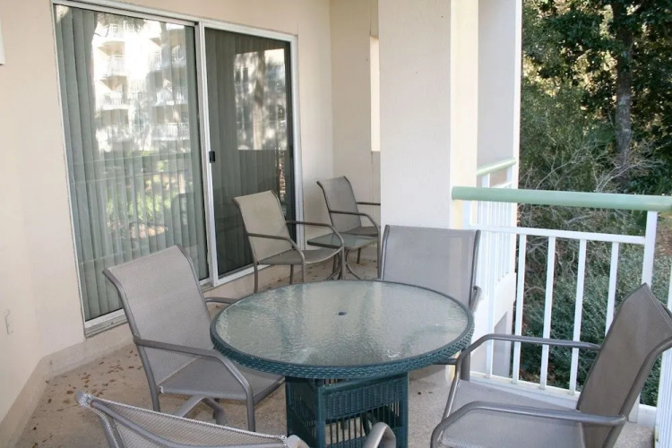 Windsor Place 107 by RedAwning