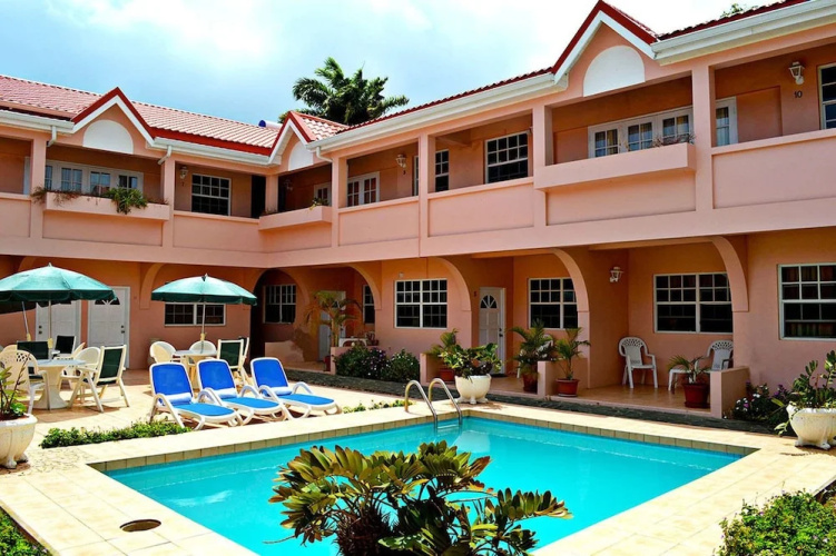 Tuxedo Villas