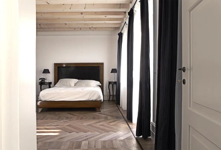 Standard Double room with view