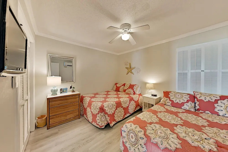 12iapabe 2 Bedroom Condo