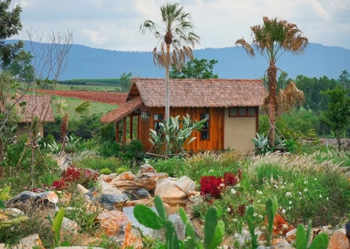 Deluxe Bungalow with balcony and with garden view