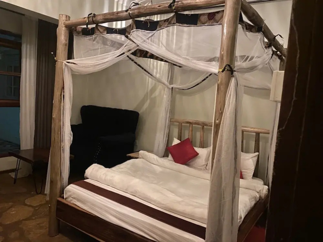 Afro smiles hotel