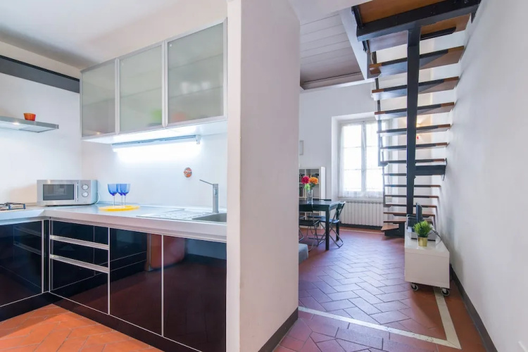 Della Scala Modern Apartment