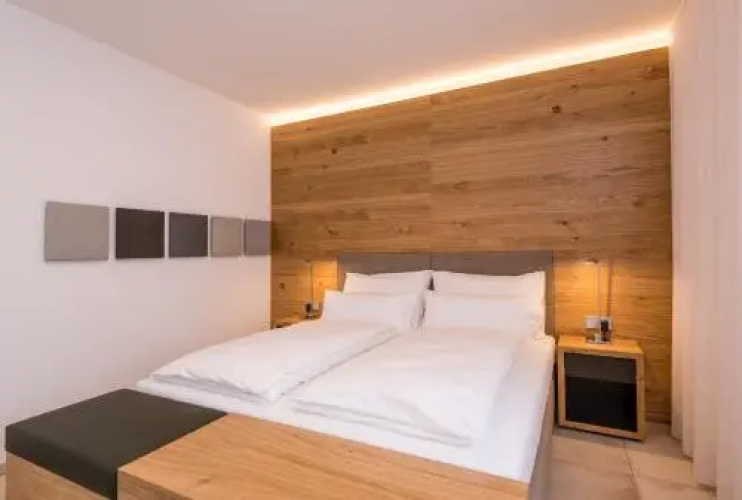 24/7 Zimmer Asten