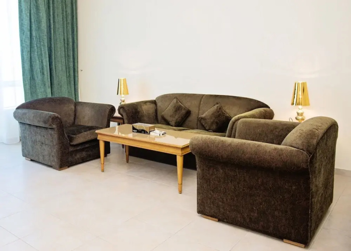 Platinum Apartment