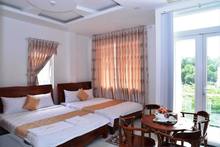 Standard Family room