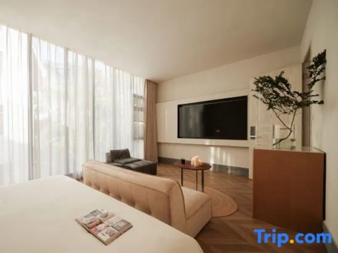 Premium Family Suite