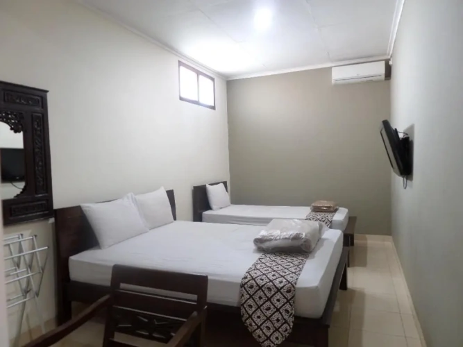 Standard Double room with view