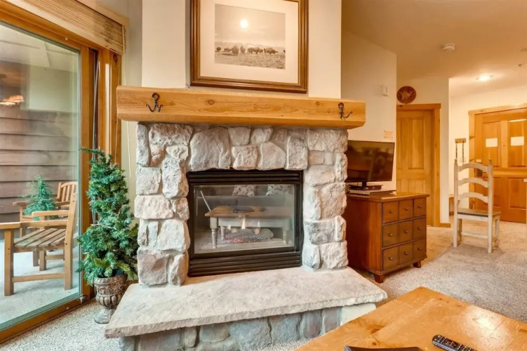 8500 Dakota Lodge