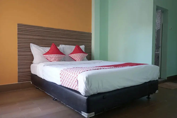 Almira Homestay