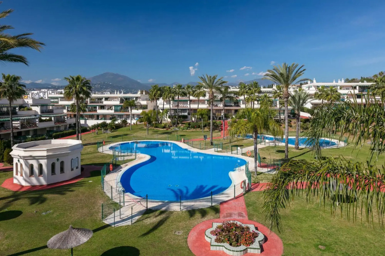 Stunning Apartment Next To Puerto Banus