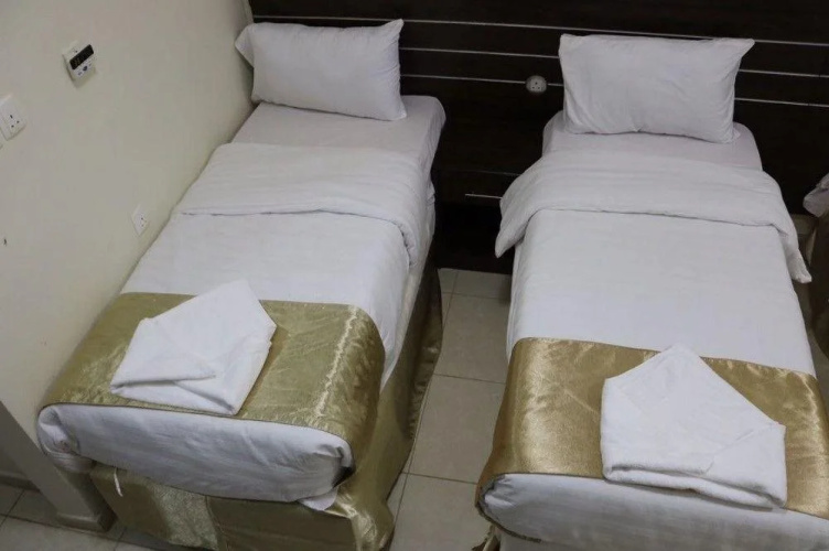 Iskan Hotel 5